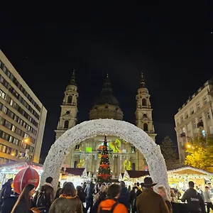 Danube Bridge Apartman